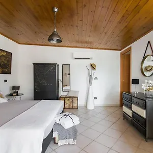La Casa Del Viaggiatore Lodge